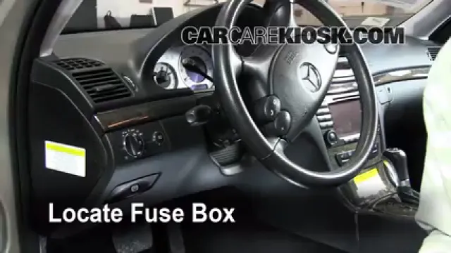 2008 Mercedes-Benz E350 4Matic 3.5L V6 Sedan Fuse (Interior) Check